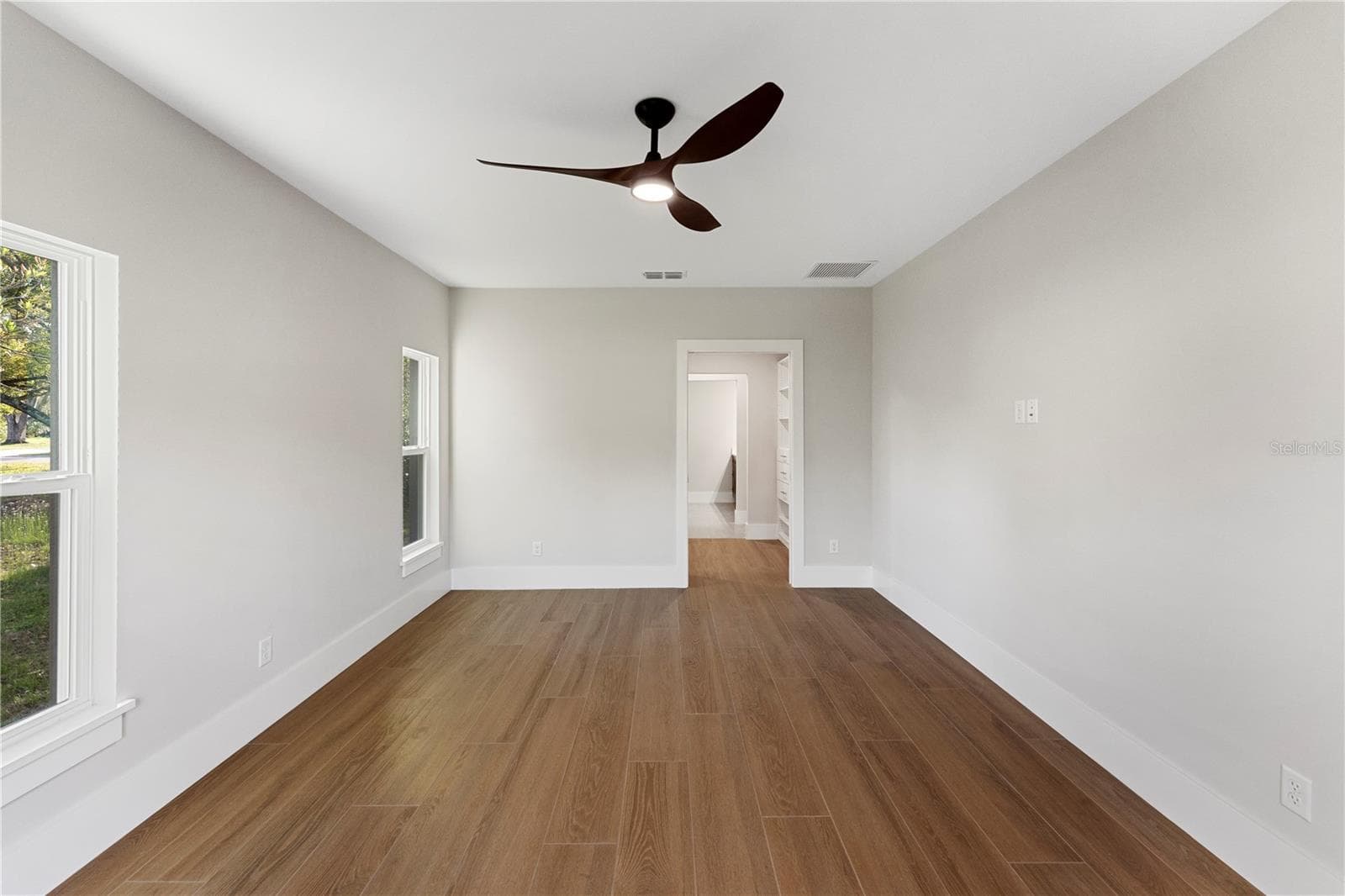Single Family Residence at 457 RIVERVIEW AVE, SANFORD, photo 25 of 54