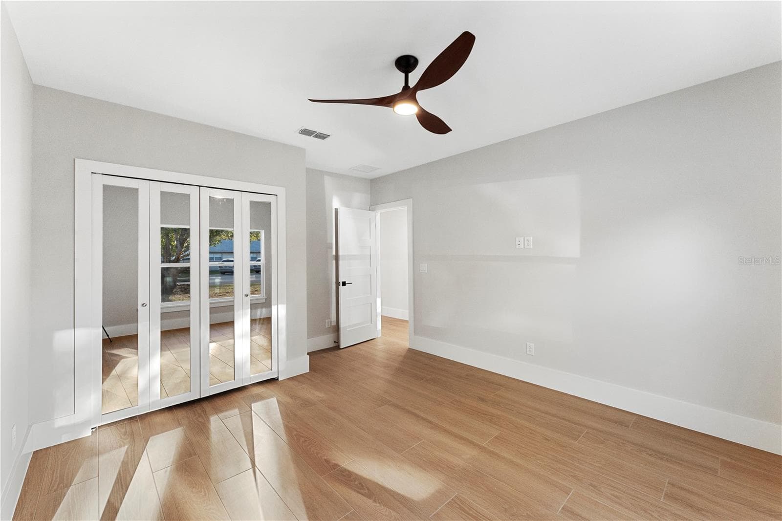 Single Family Residence at 457 RIVERVIEW AVE, SANFORD, photo 44 of 54