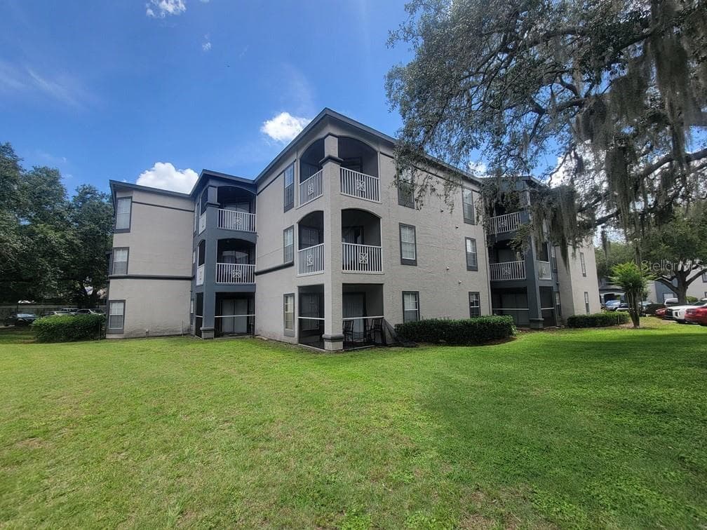 8413 LUCUYA WAY #306