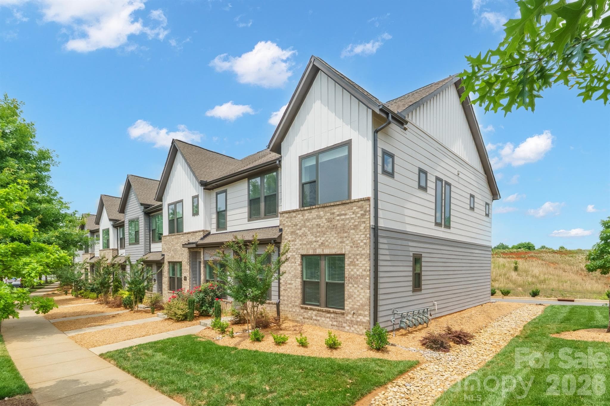 Townhouse at 5939 Ardrey Kell Road, Charlotte, photo 47 of 48