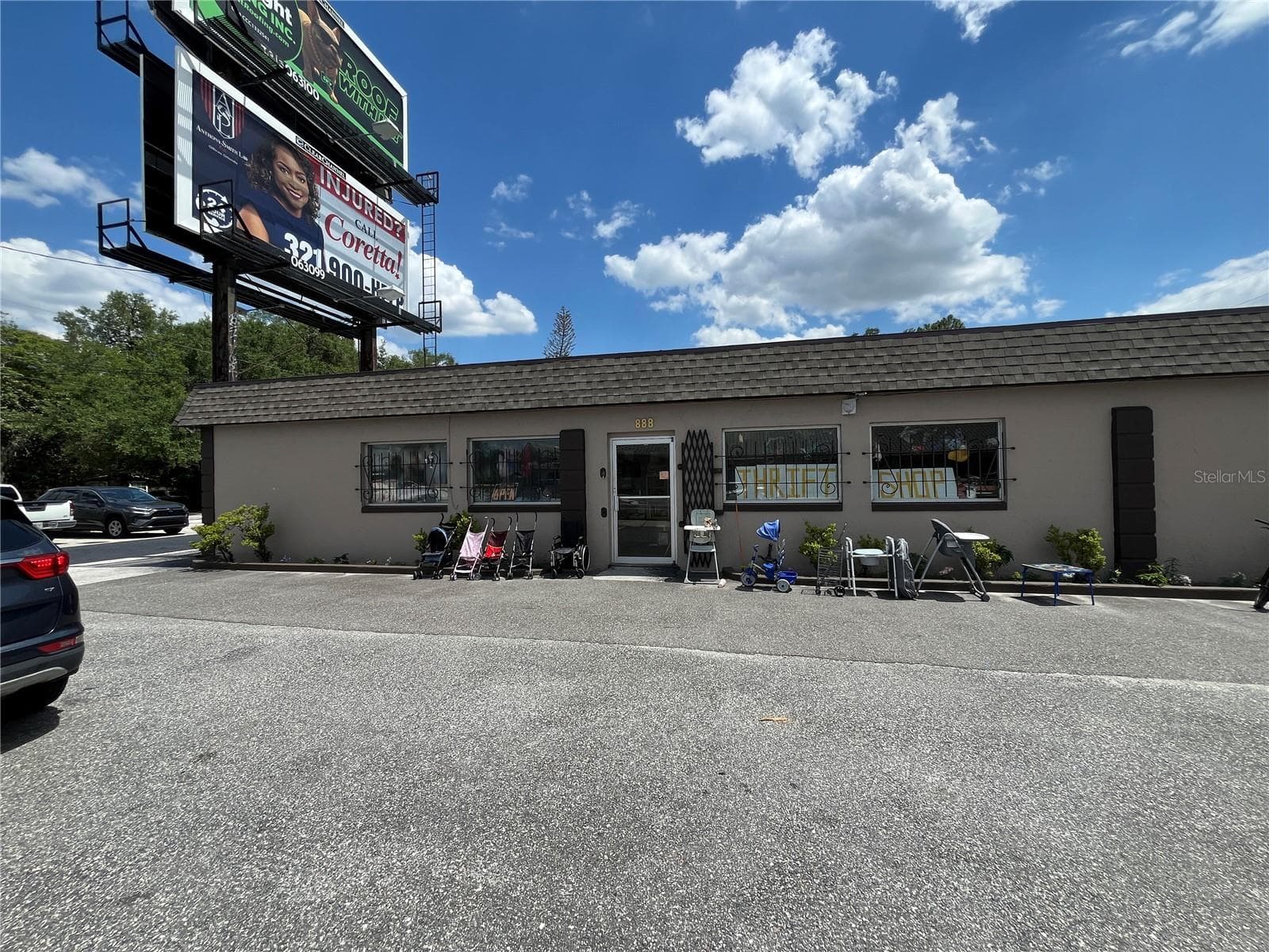 884 E MICHIGAN ST