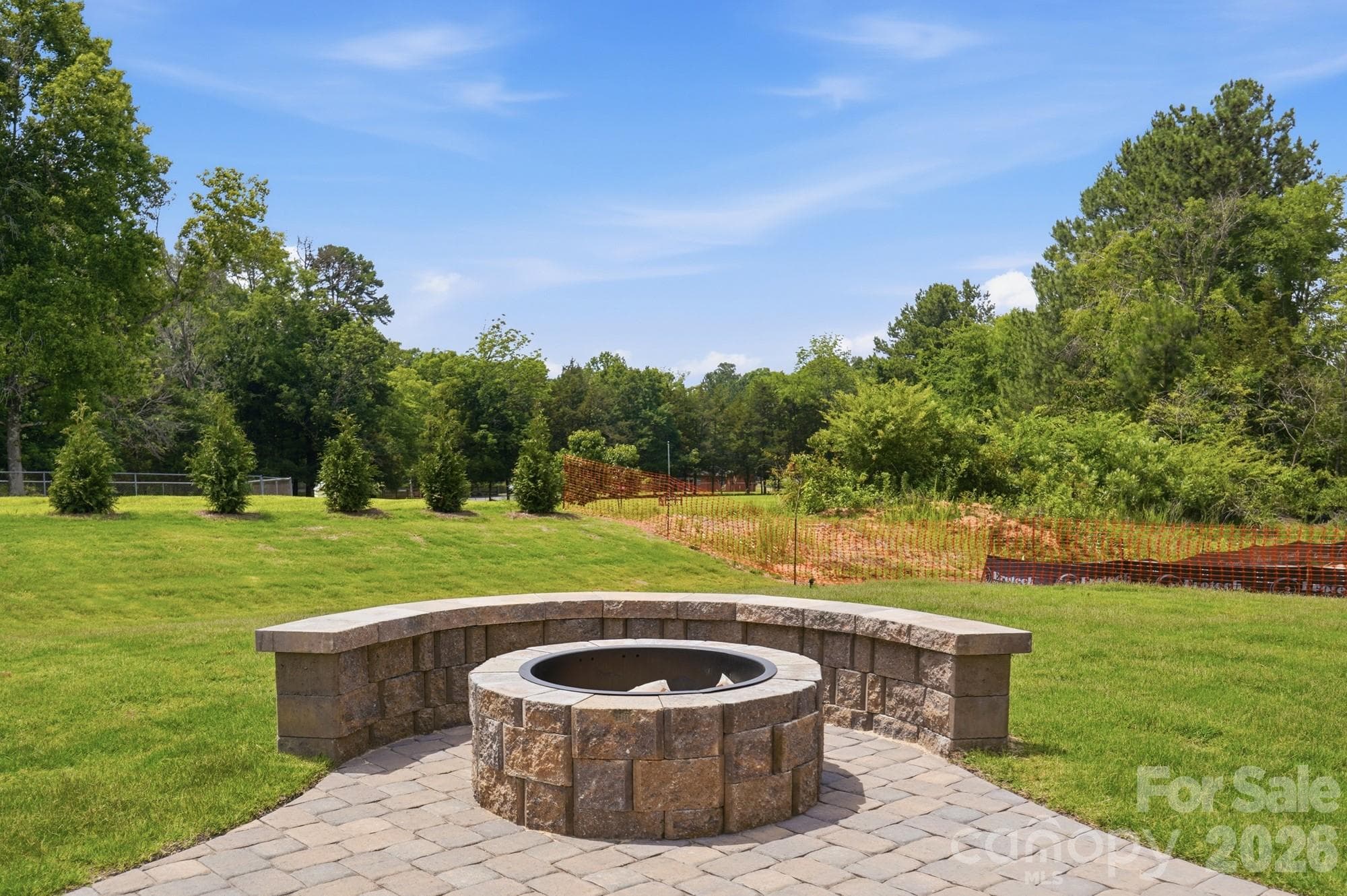 Outdoor firepit - Rock Hill