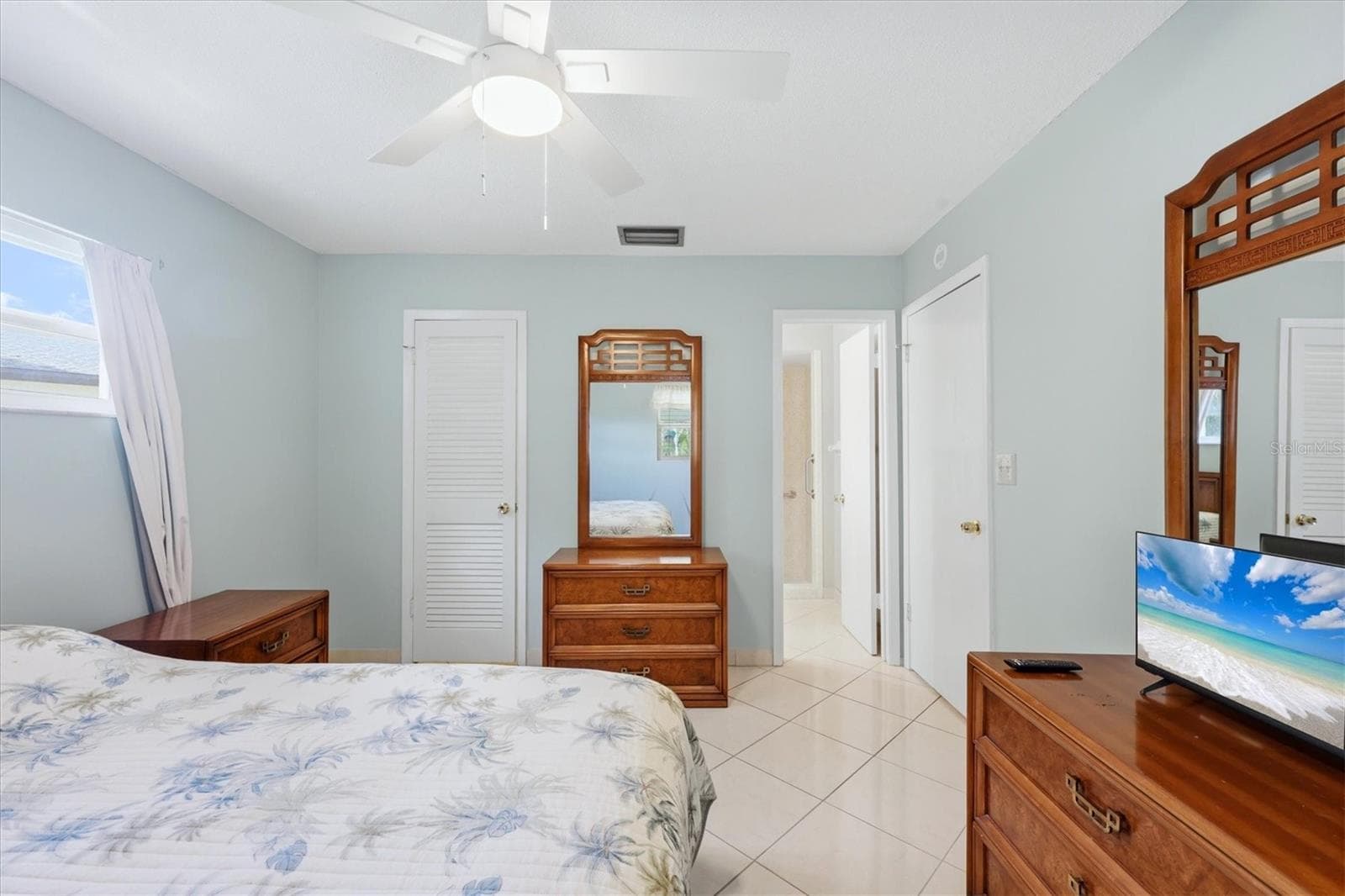 Villa at 2809 SWIFTON DR #4, SARASOTA, photo 11 of 33