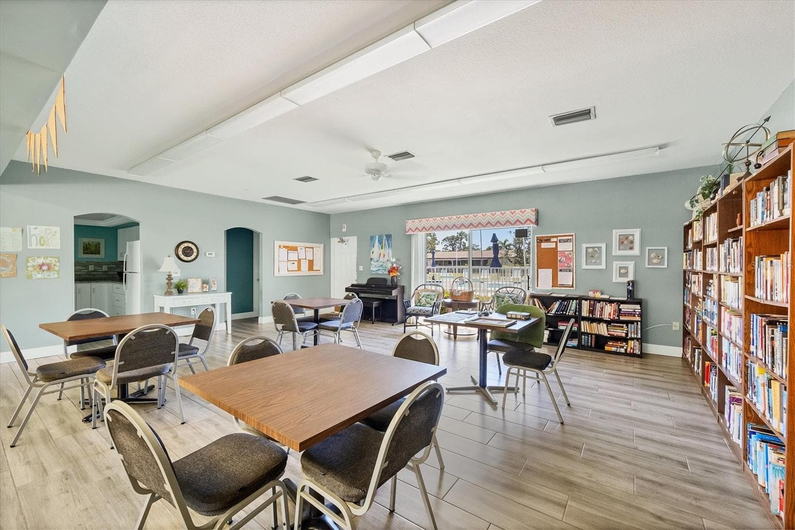 Villa at 2809 SWIFTON DR #4, SARASOTA, photo 29 of 33