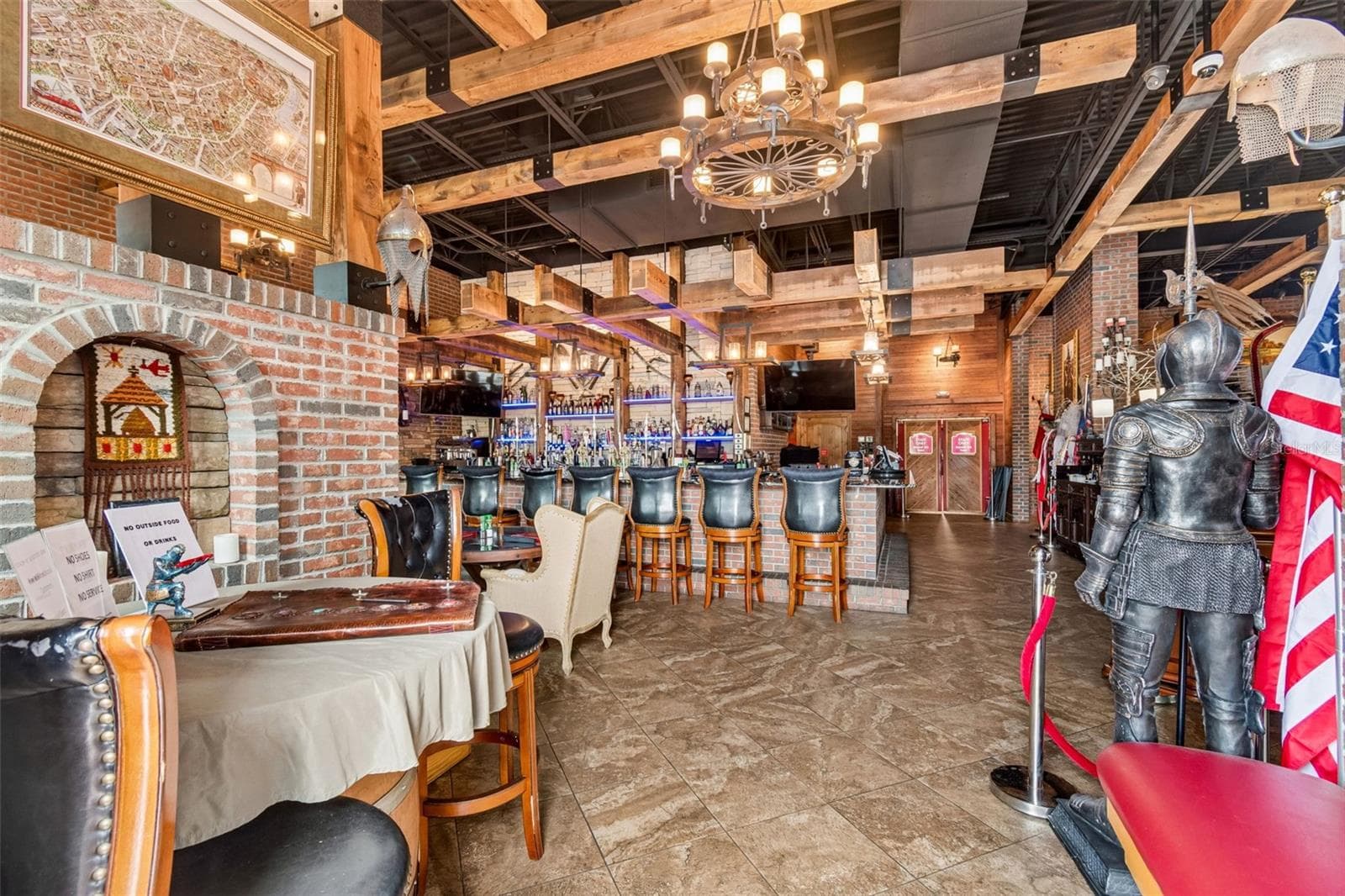 Restaurant at 3007 COMMERCIAL WAY, SPRING HILL, photo 7 of 59