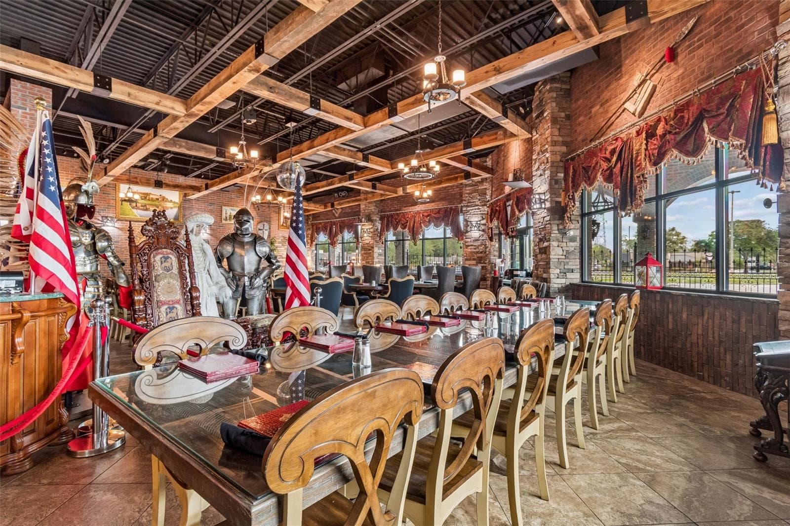 Restaurant at 3007 COMMERCIAL WAY, SPRING HILL, photo 13 of 59