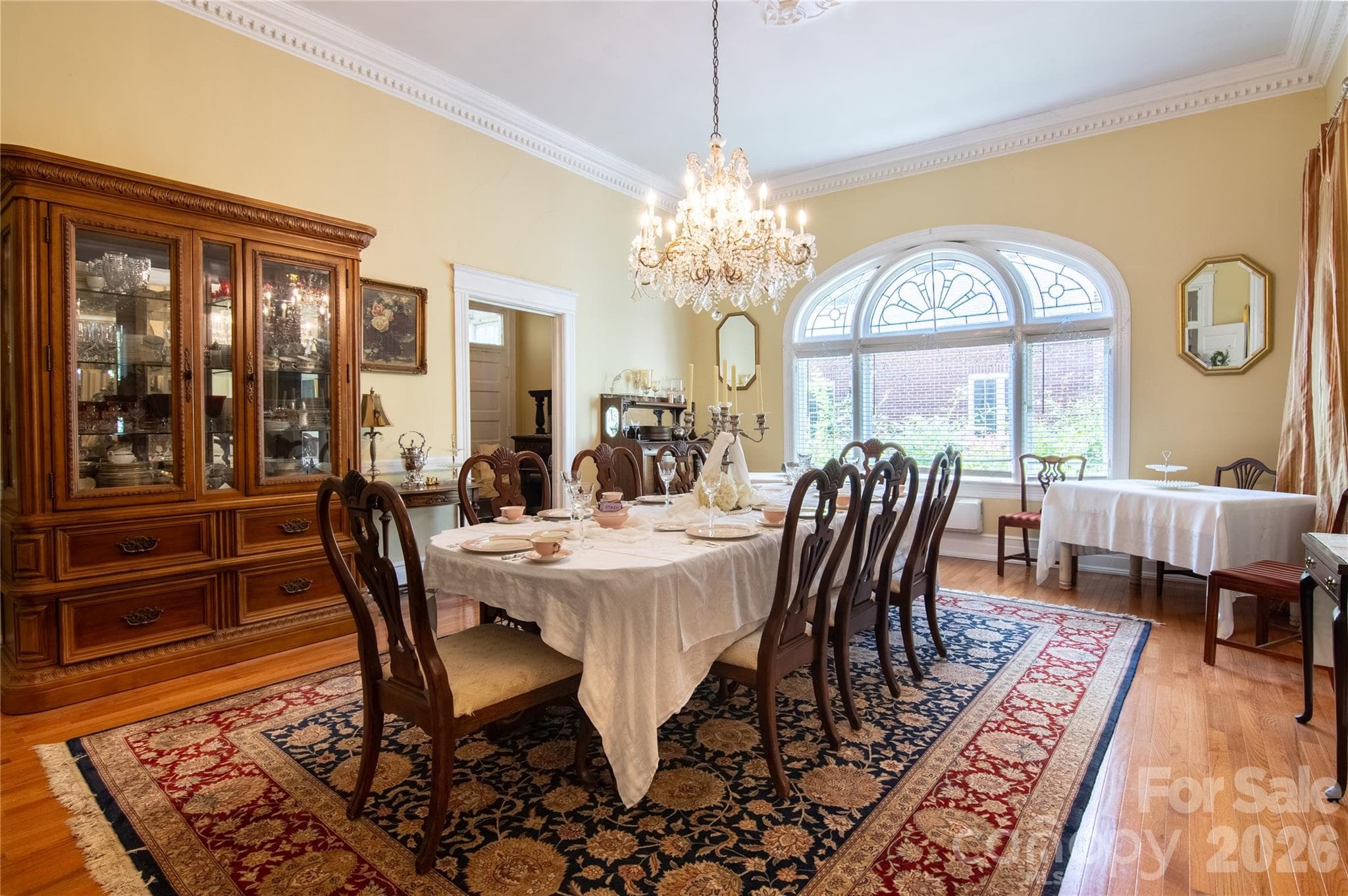 Dining room - Shelby