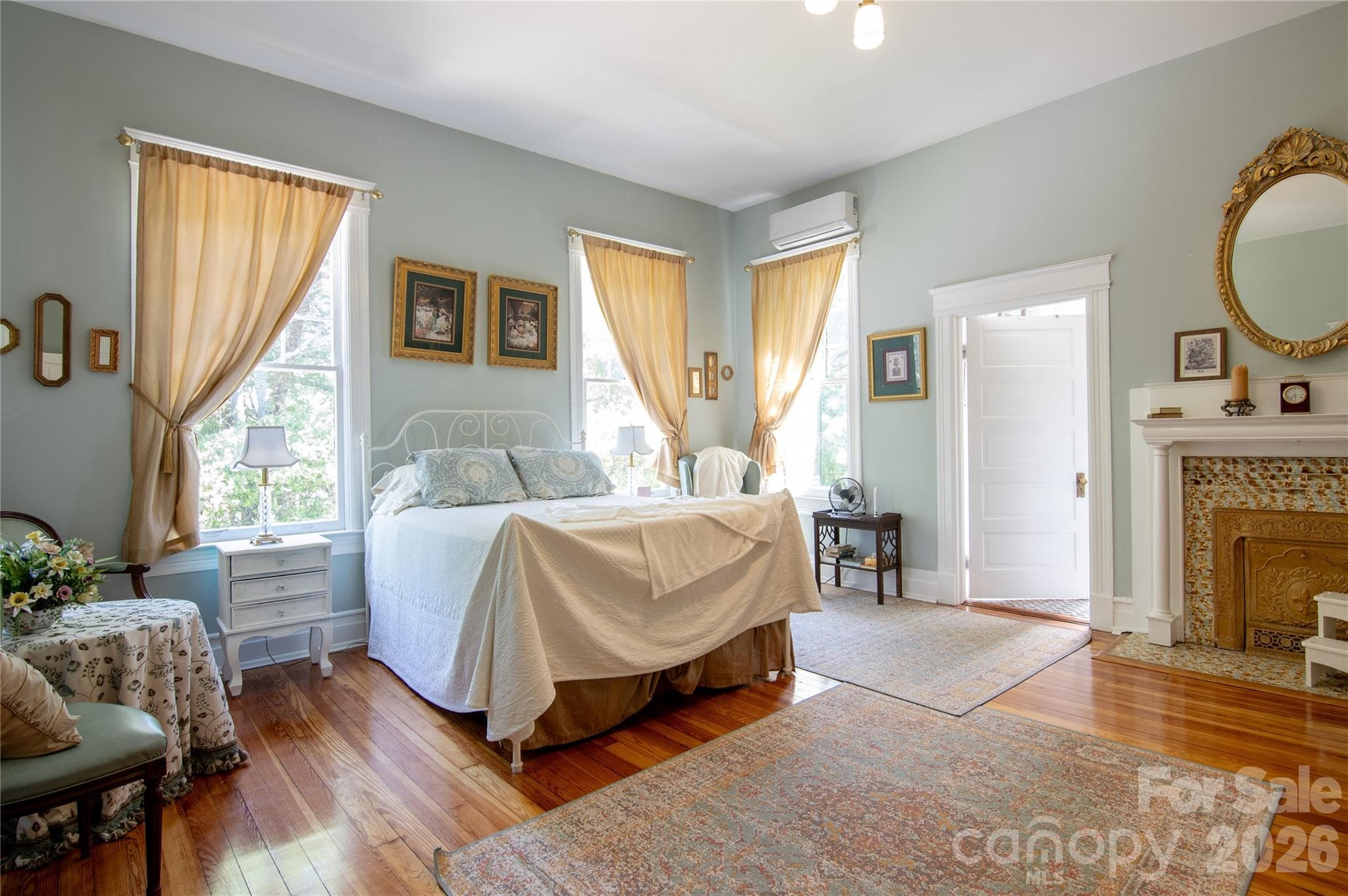 Upper floor bedroom, one of 5 rooms on second floor for bedrooms, office or playroom. - Shelby