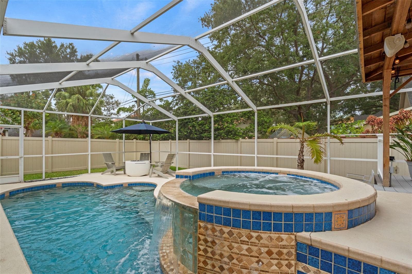 Single Family Residence at 480 W DAVIS BLVD, TAMPA, photo 63 of 74
