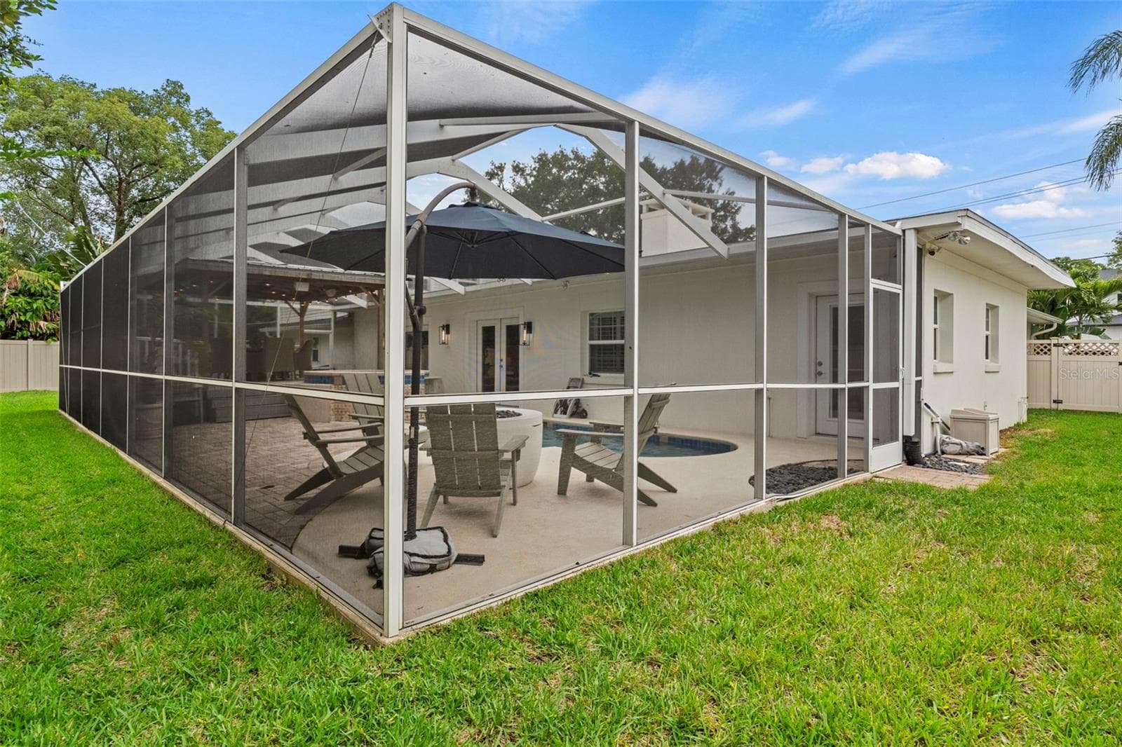 Single Family Residence at 480 W DAVIS BLVD, TAMPA, photo 67 of 74