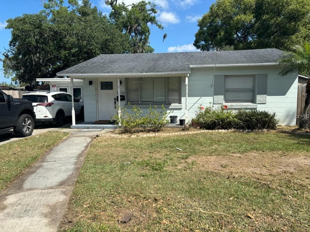 1110 E EDGEWOOD DR