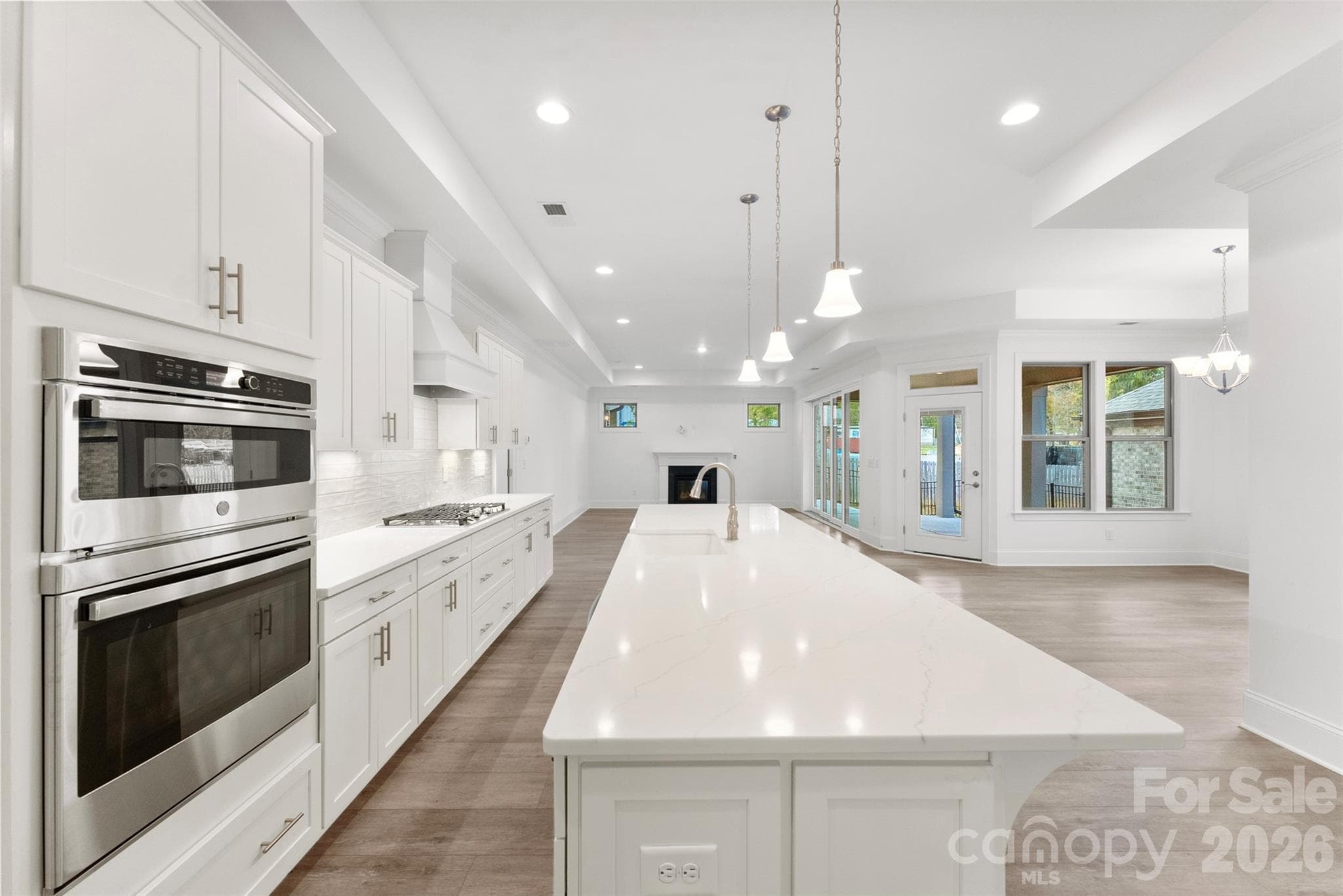 Single Family Residence at Gastonia, photo 4 of 23
