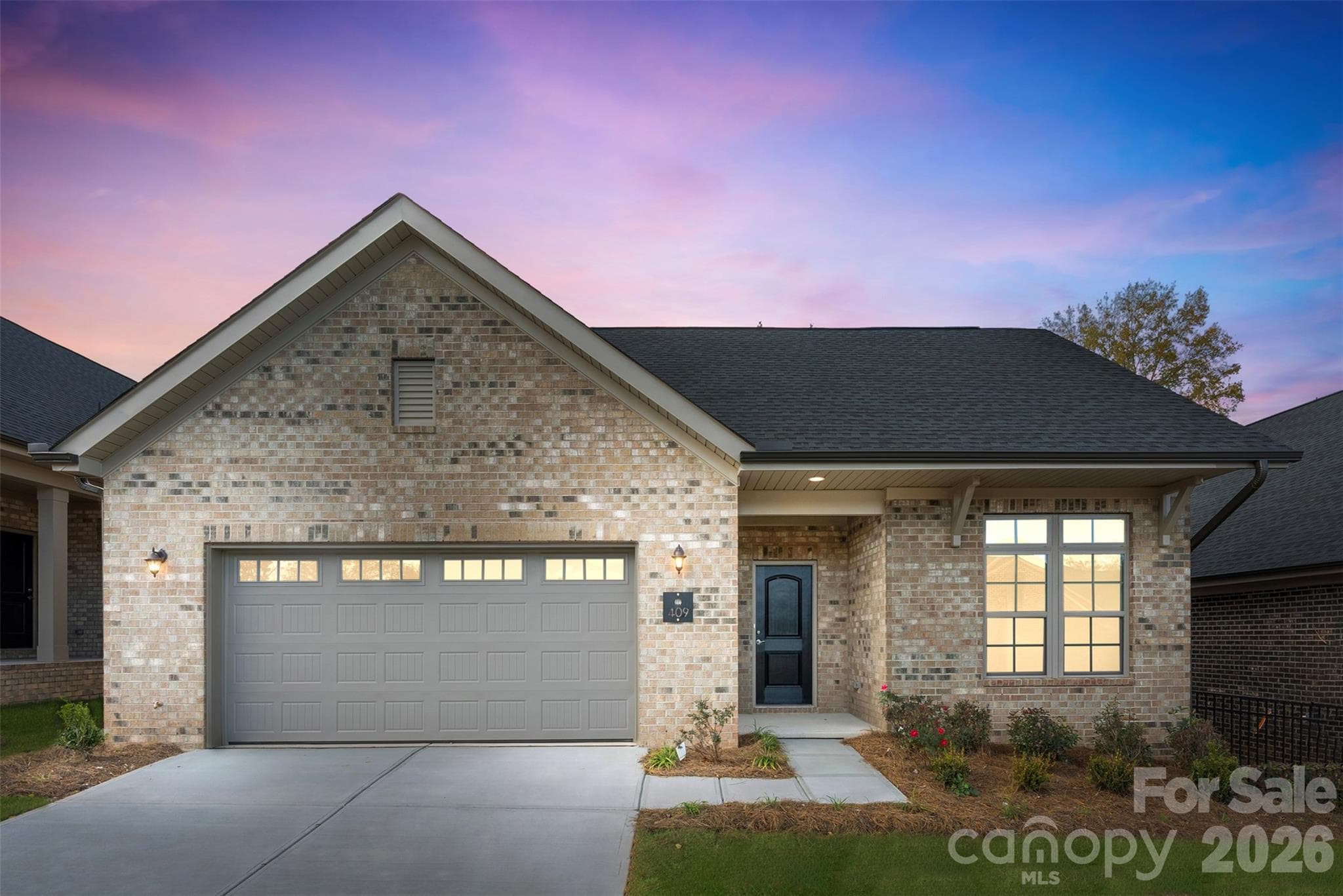 Single Family Residence at Gastonia, photo 2 of 27