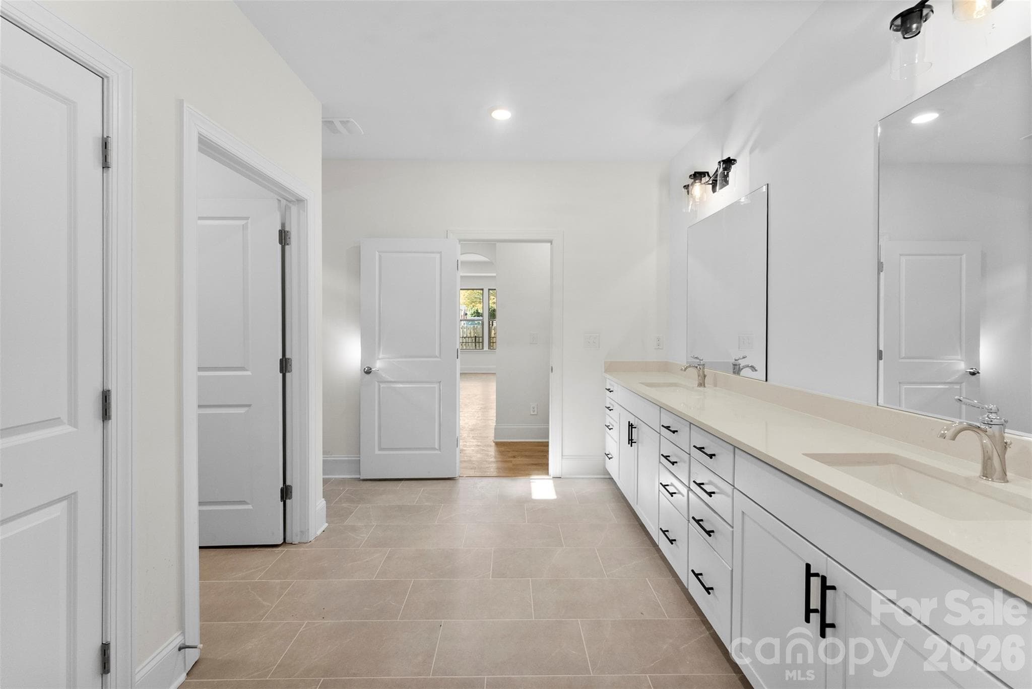 Single Family Residence at Gastonia, photo 20 of 28