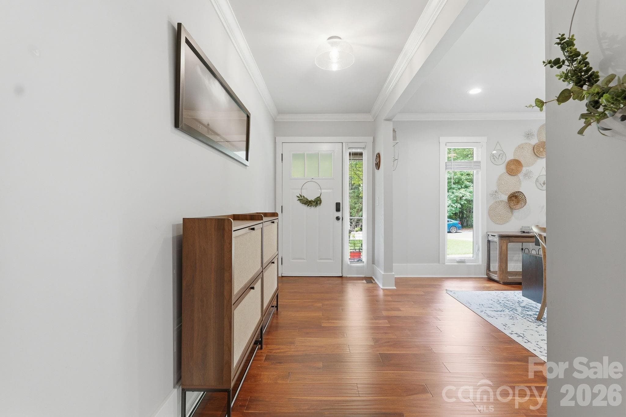 Entry hall - Lake Wylie