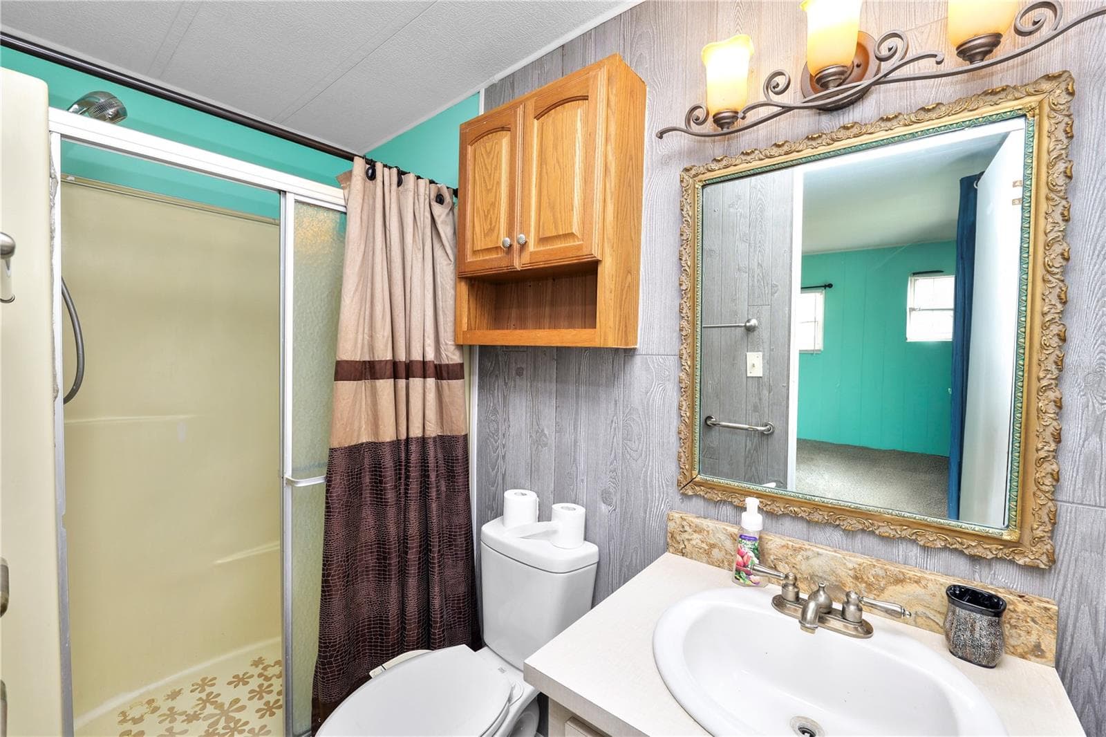 Manufactured Home at 1610 REYNOLDS RD #330, LAKELAND, photo 20 of 36