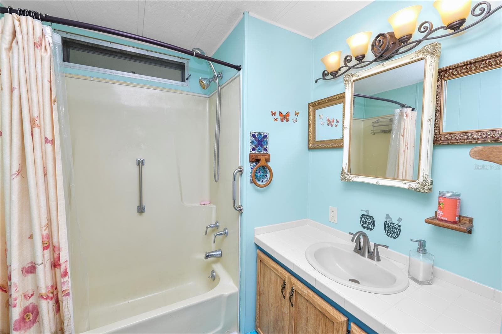 Manufactured Home at 1610 REYNOLDS RD #330, LAKELAND, photo 21 of 36