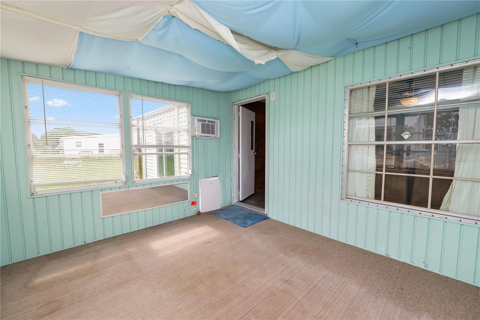 Manufactured Home at 1610 REYNOLDS RD #330, LAKELAND, photo 23 of 36
