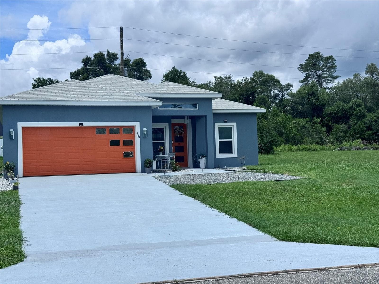 494 MARION OAKS DR