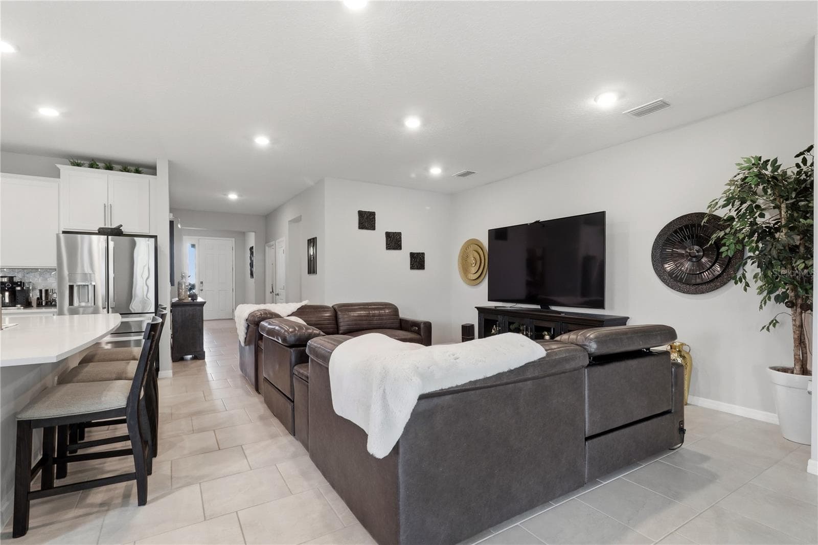Single Family Residence at 11316 SPOONBILL FLOCK WAY, SAN ANTONIO, photo 15 of 43