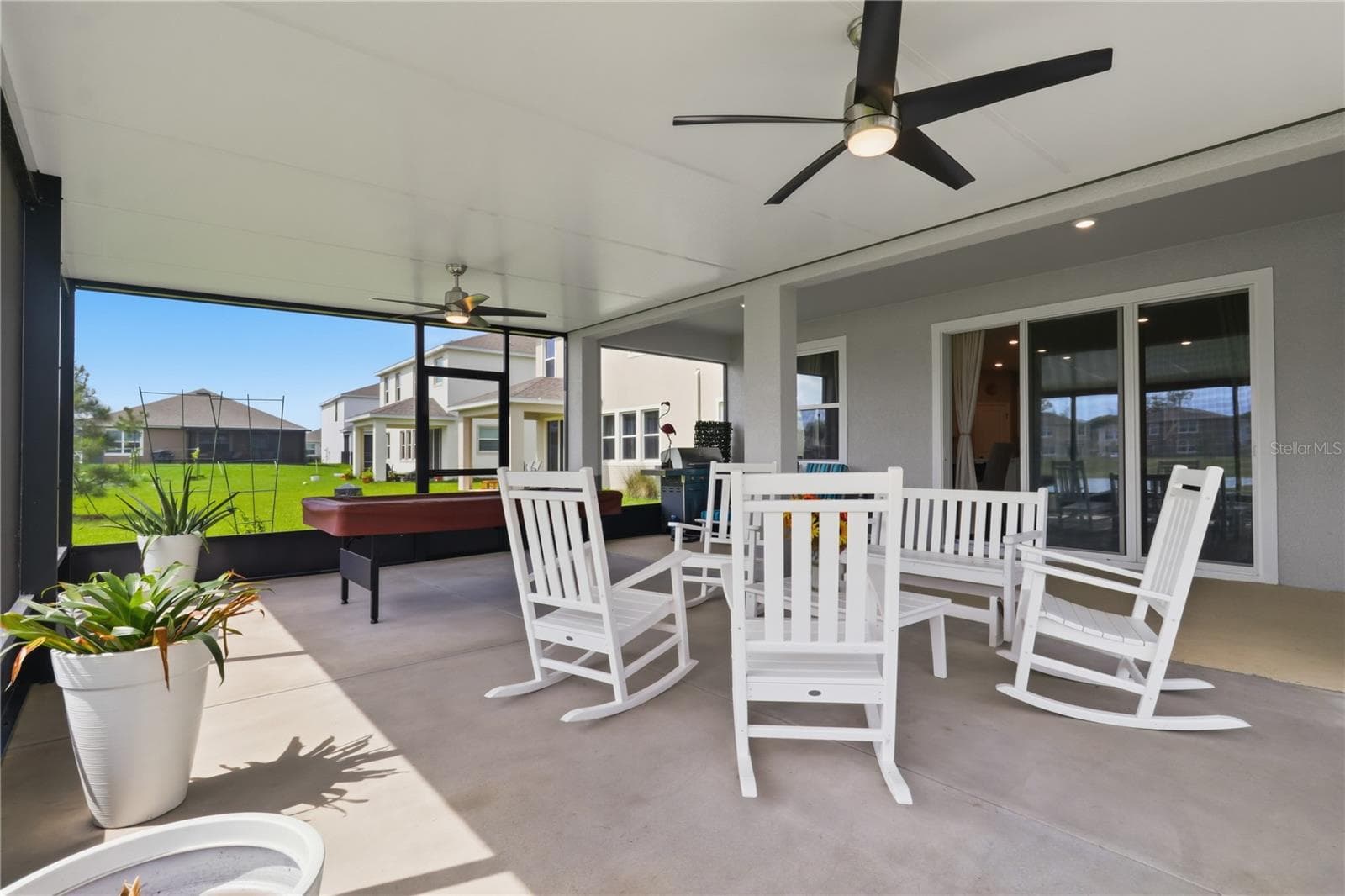 Single Family Residence at 11316 SPOONBILL FLOCK WAY, SAN ANTONIO, photo 4 of 43