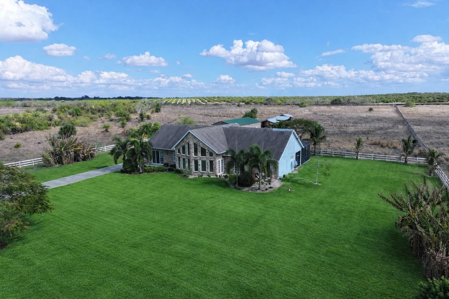 Single Family Residence at 186 S BEAR POINTE DR, LAKE PLACID, photo 20 of 20