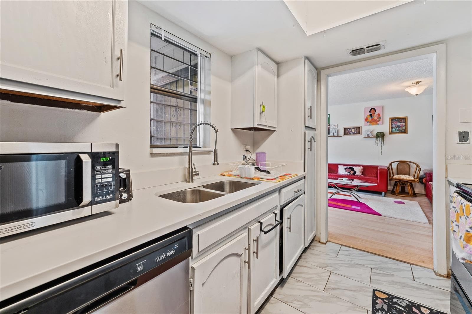 Condominium at 4312 LAKEWAY DR #12F, ORLANDO, photo 9 of 24