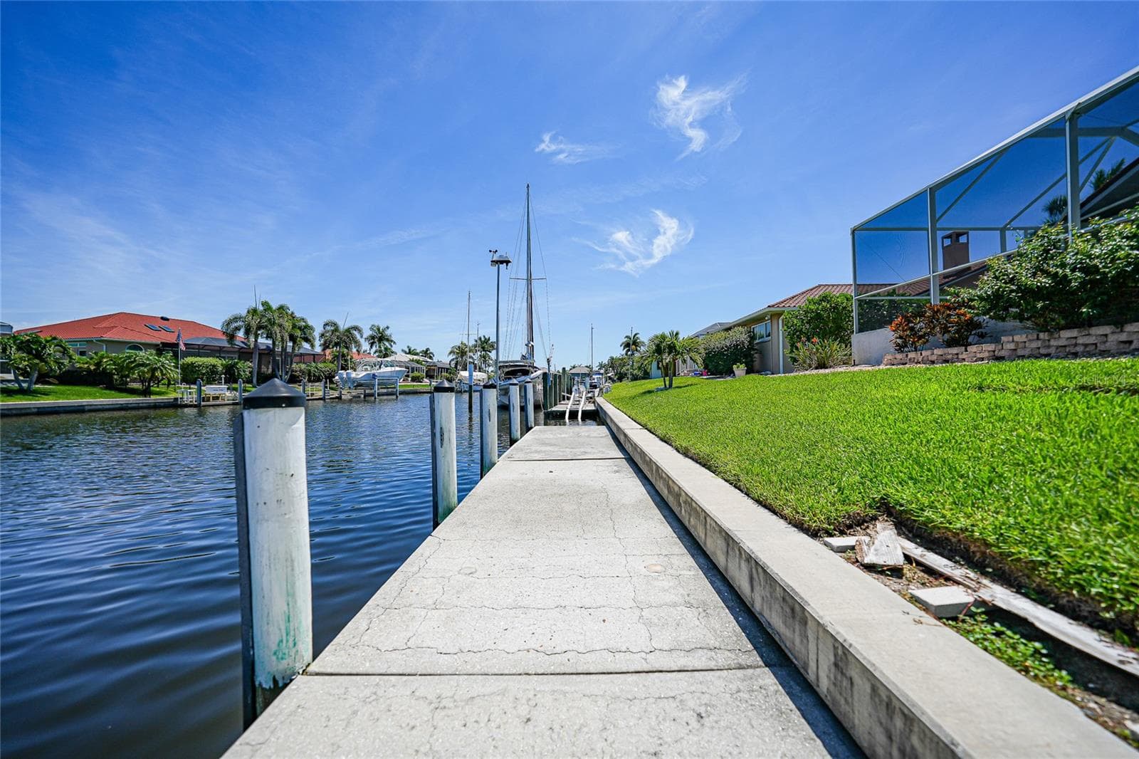 Canal Views and Dock - 436 VALLETTA CT, PUNTA GORDA
