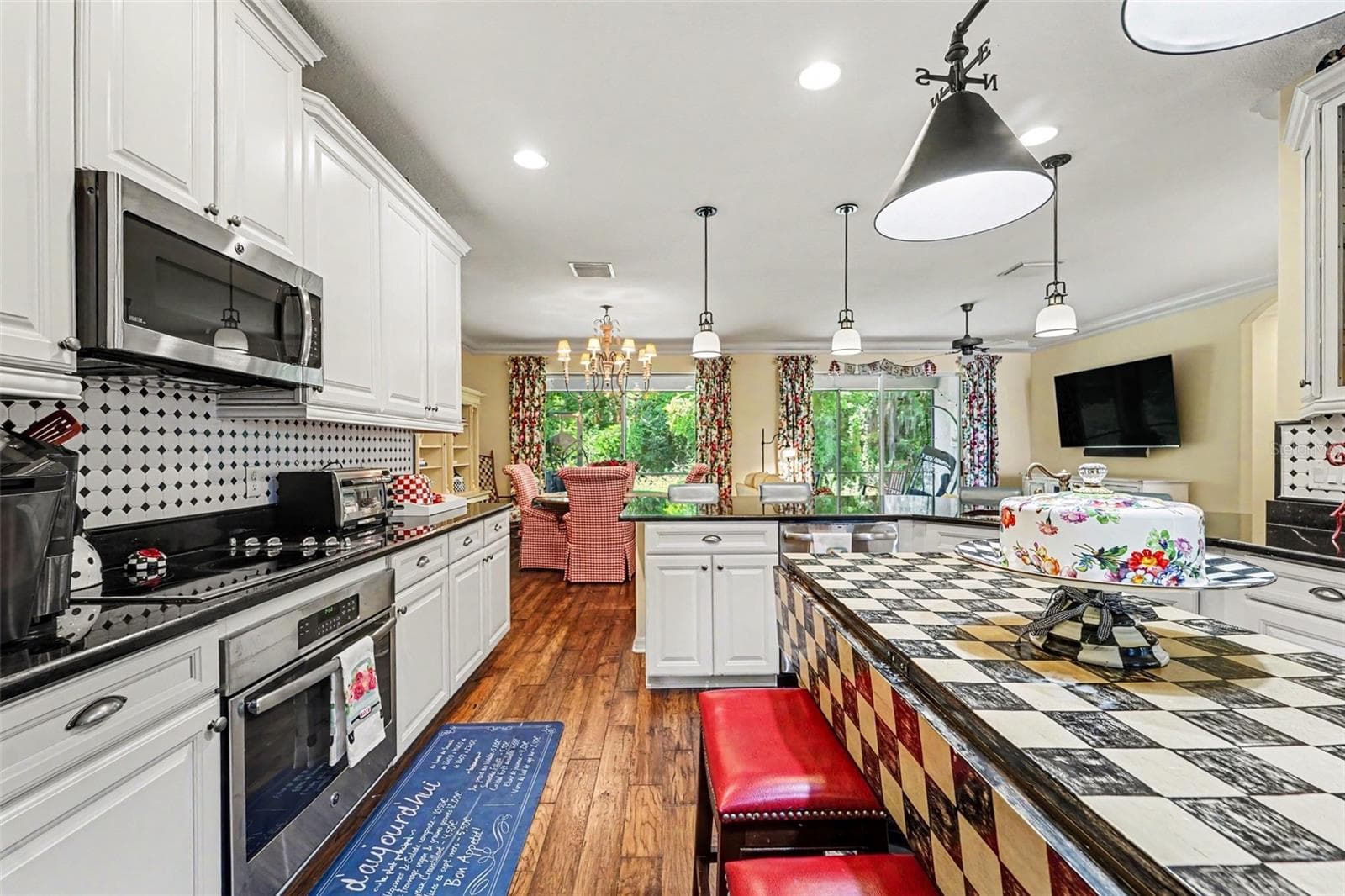 Single Family Residence at 10202 HYANNISPORT LOOP, SAN ANTONIO, photo 10 of 32