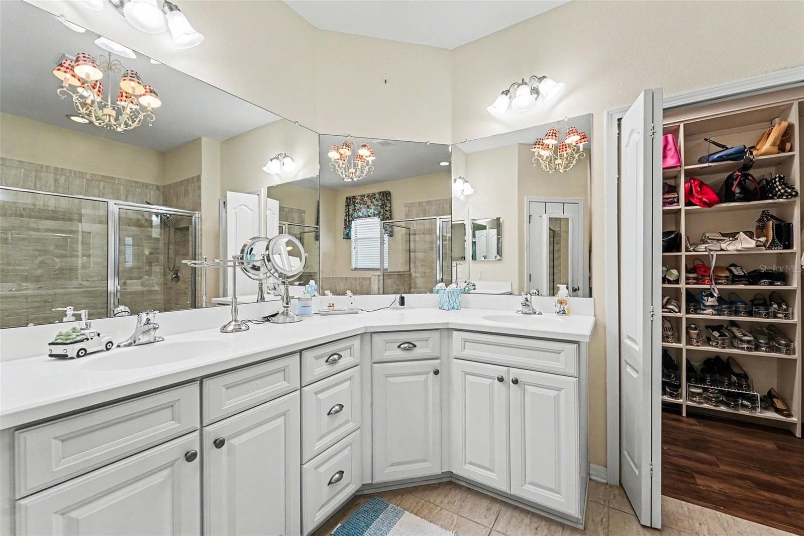 Single Family Residence at 10202 HYANNISPORT LOOP, SAN ANTONIO, photo 16 of 32