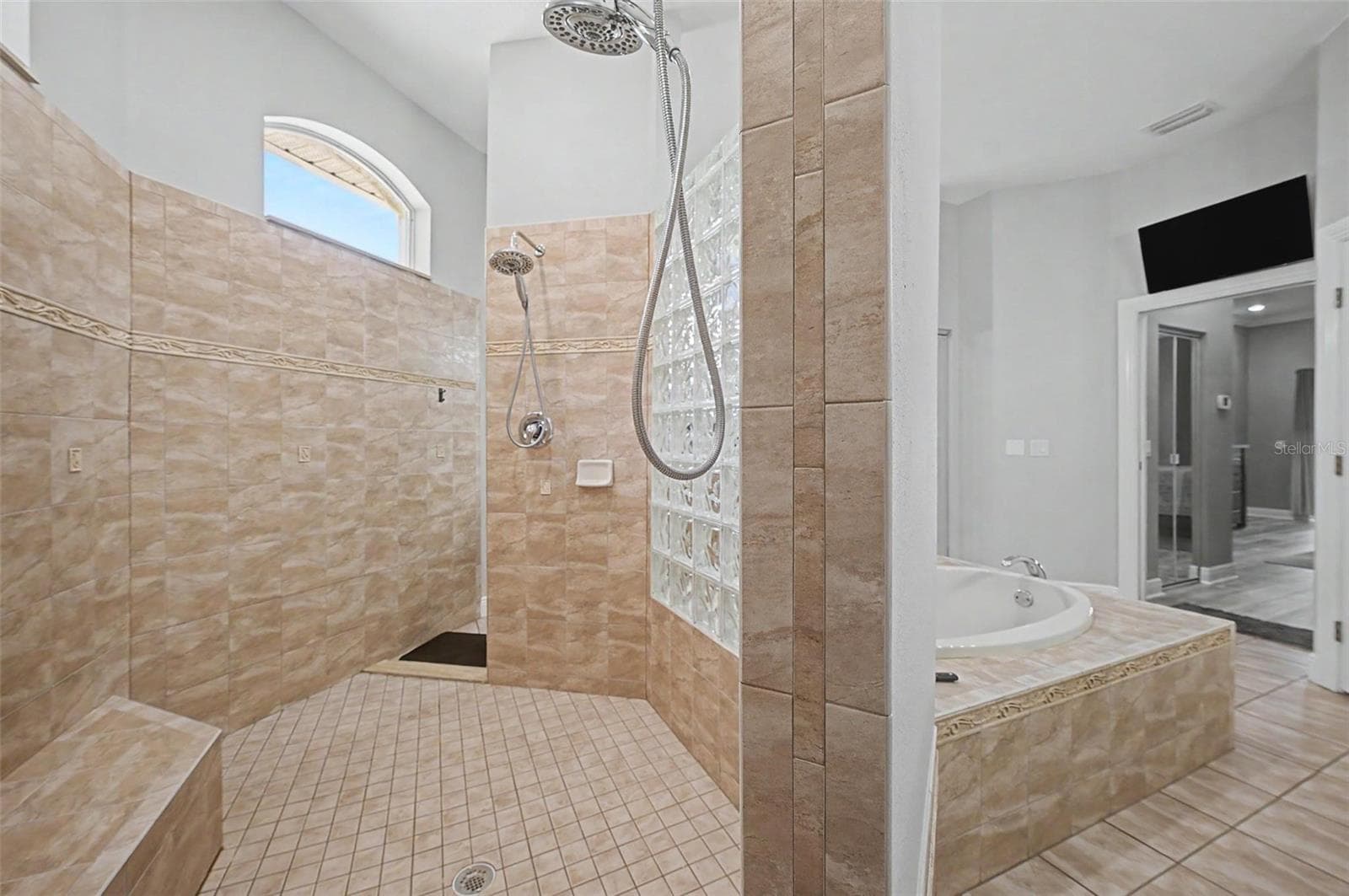 Single Family Residence at 10933 PINTO DR, HUDSON, photo 15 of 66