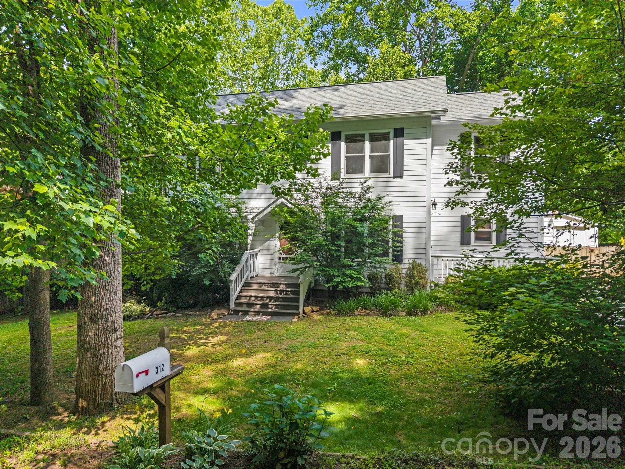 Single Family Residence at 312 Westover Drive, Asheville, photo 2 of 31