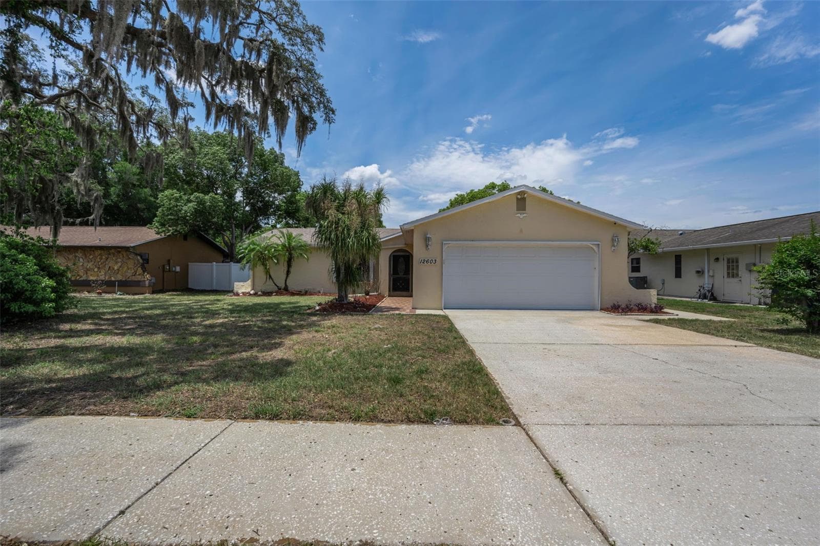 12603 PECAN TREE DR