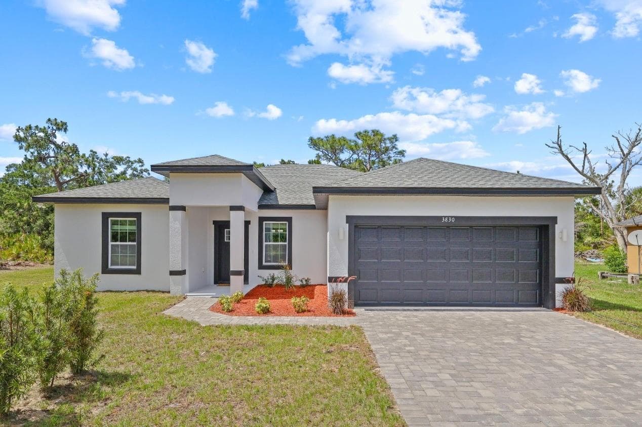 3830 GARDENIA DR