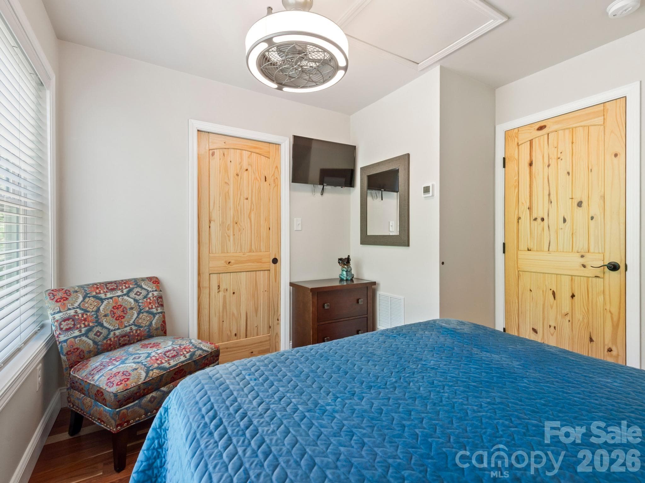 Single Family Residence at Weaverville, photo 23 of 32