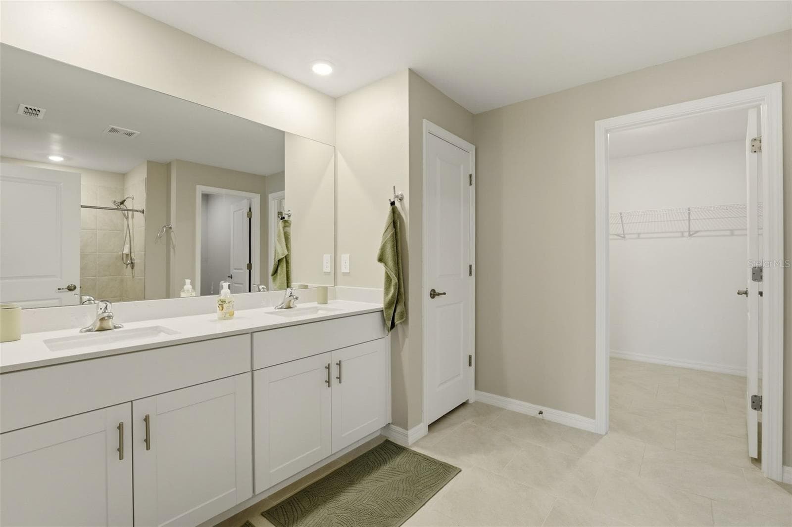 Single Family Residence at 113 LEISURE PL, ROTONDA WEST, photo 16 of 36