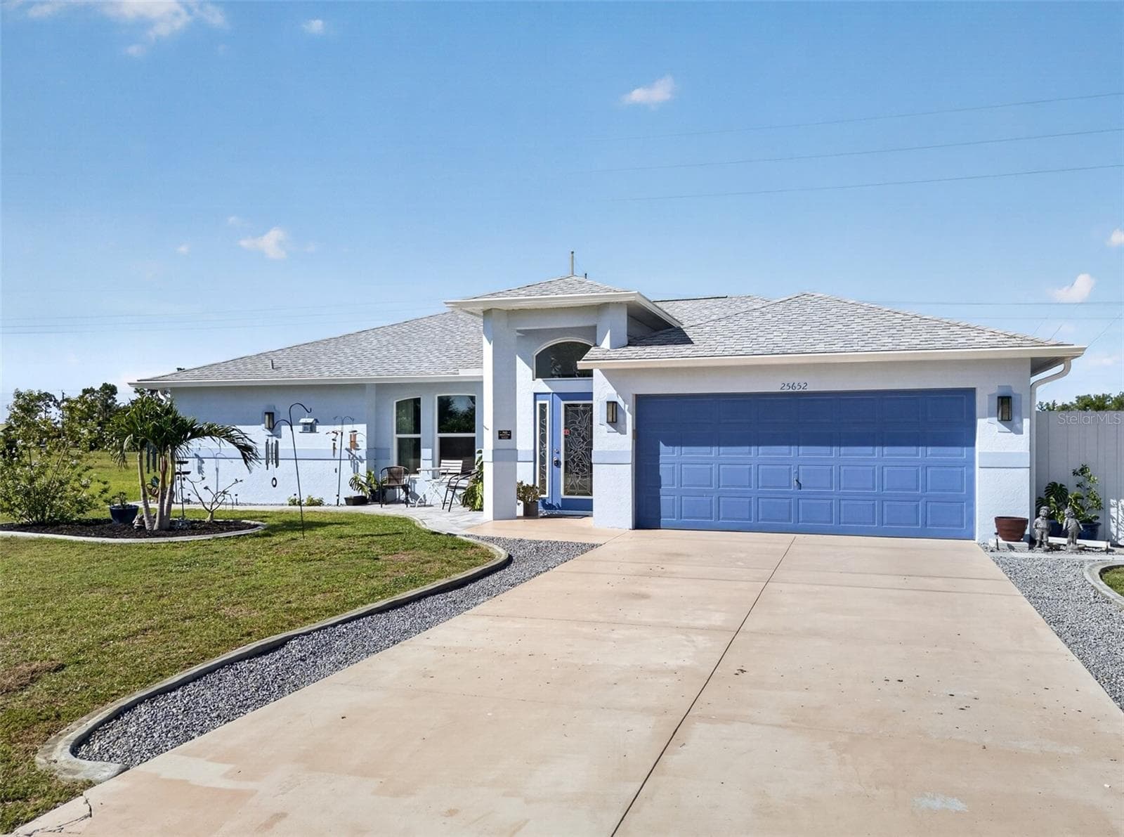 25652 AYSEN DR