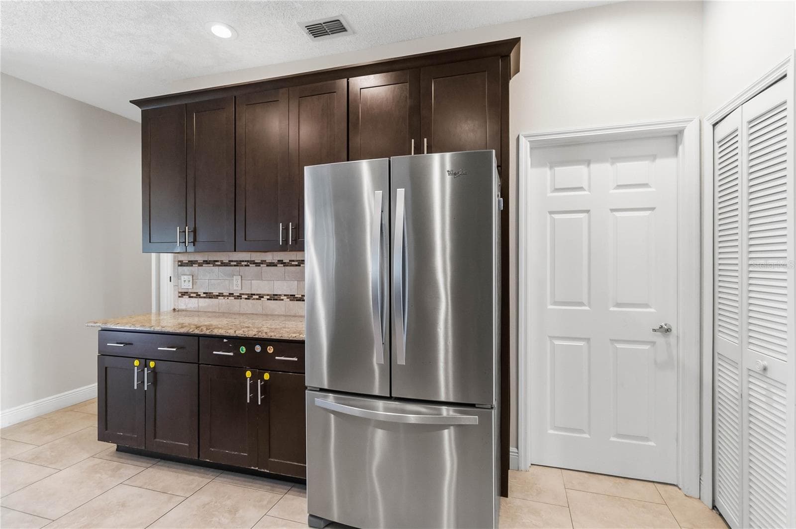 Single Family Residence at 1572 HUNTERS STAND RUN, OVIEDO, photo 15 of 33