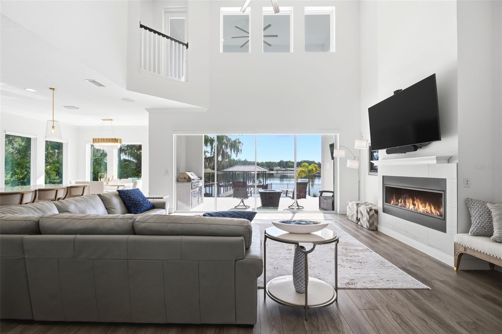 great room with gorgeous views - 17104 CRAWLEY RD, ODESSA