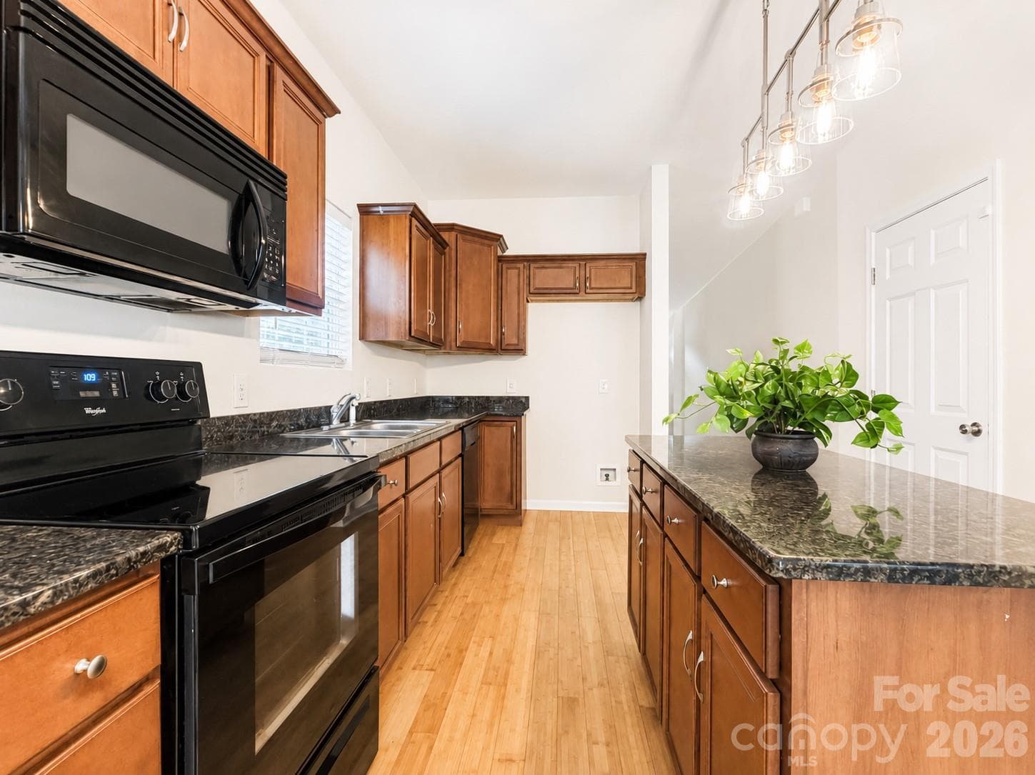 Spacious Kitchen with Island - 115 High Bluff Circle, Mooresville