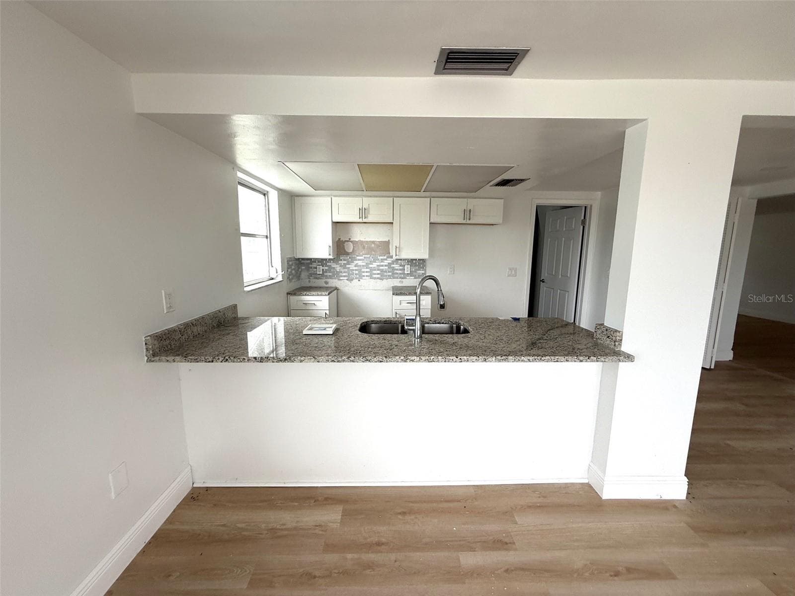 Single Family Residence at 12739 3RD ISLE, HUDSON, photo 12 of 28
