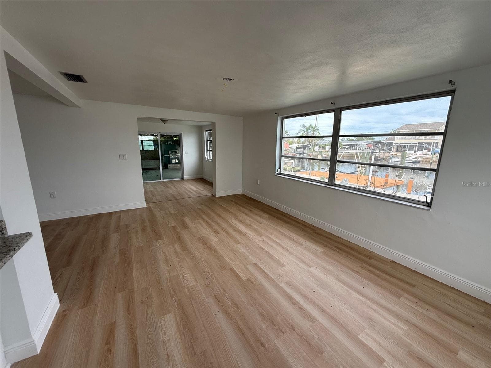 Single Family Residence at 12739 3RD ISLE, HUDSON, photo 14 of 28