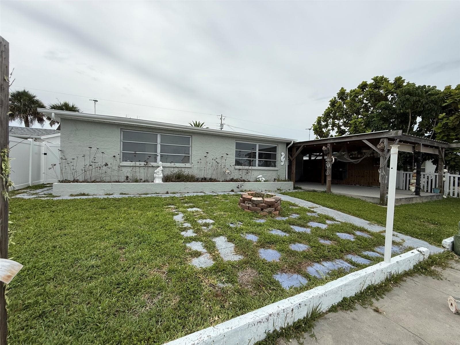 Single Family Residence at 12739 3RD ISLE, HUDSON, photo 25 of 28