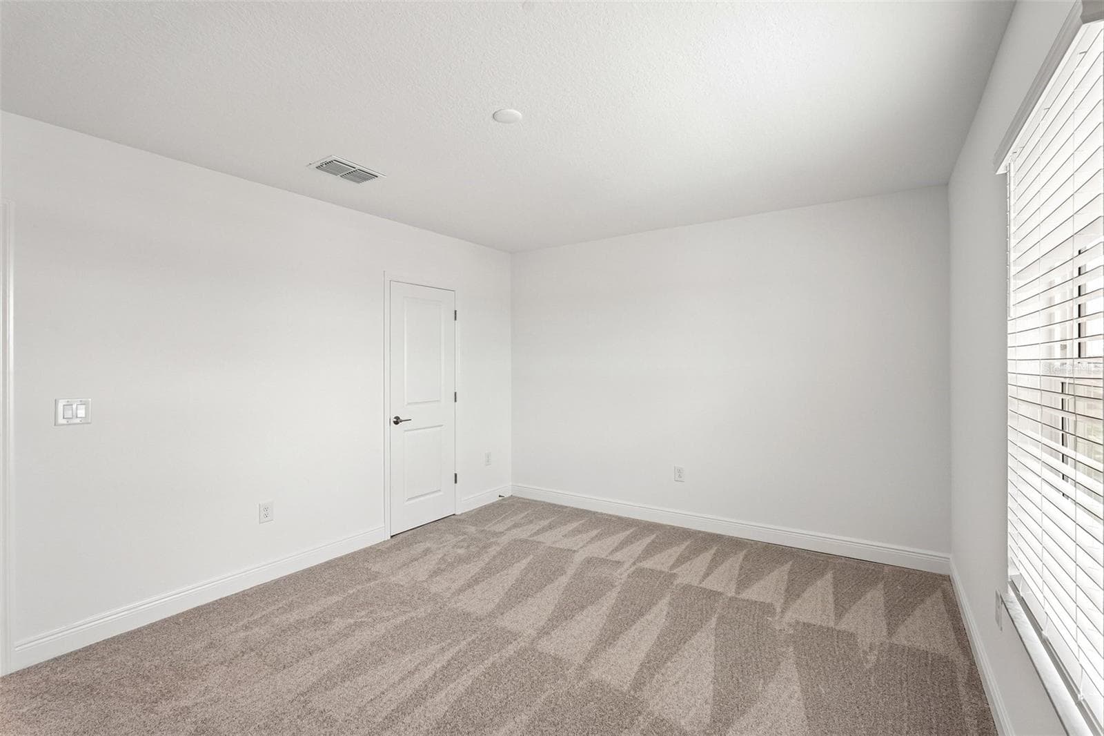 Townhouse at 8221 SEAFLOWER PKWY, BRADENTON, photo 25 of 30