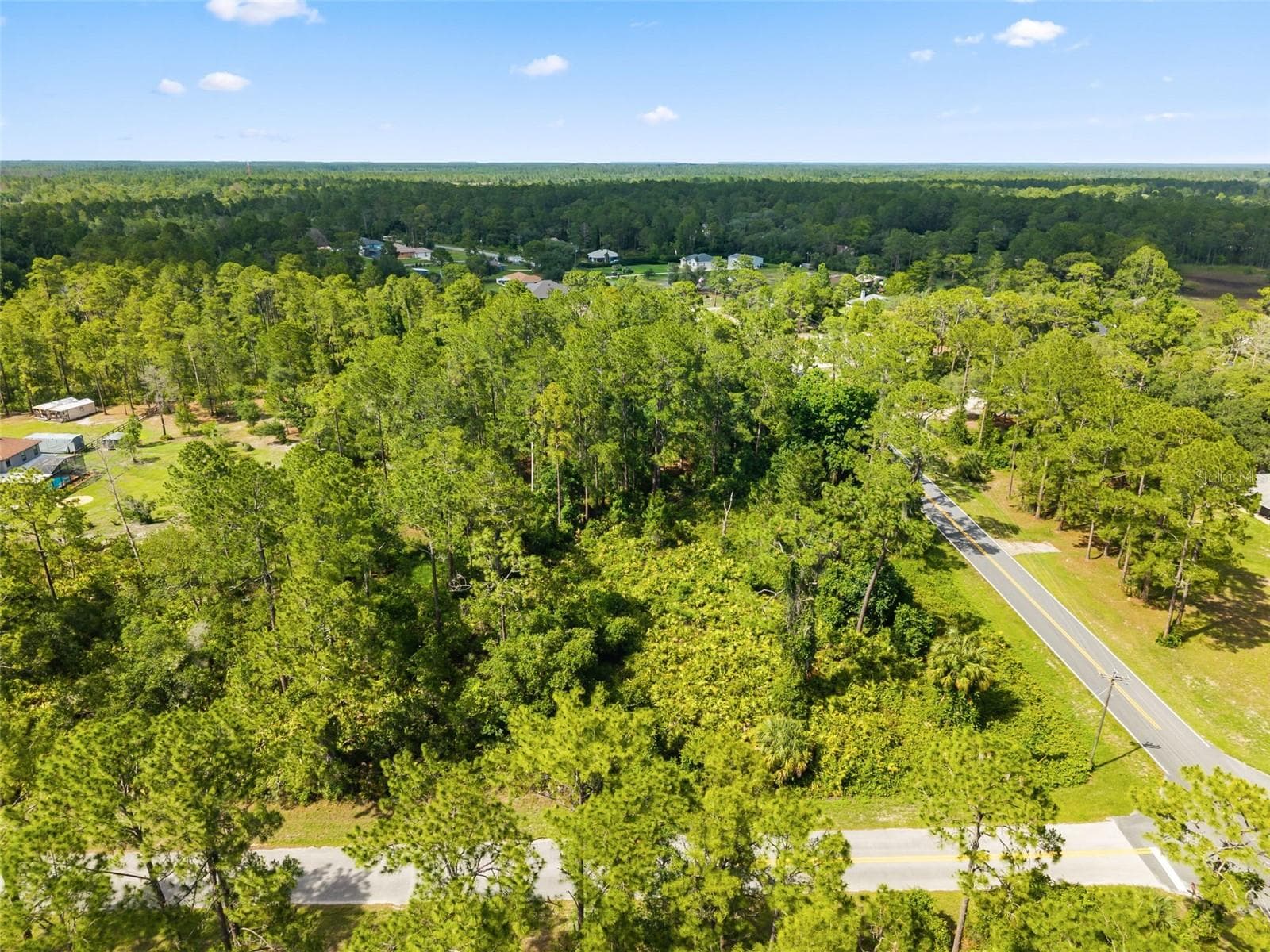 ROYAL TRAILS RD