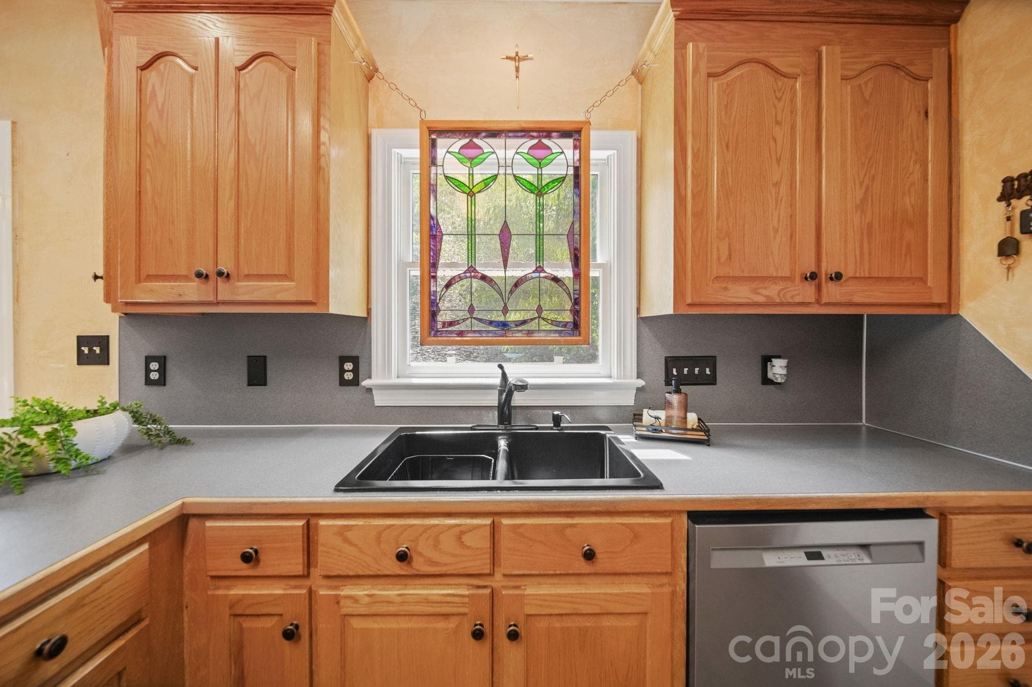 Single Family Residence at 8513 Middleton Circle, Harrisburg, photo 16 of 43