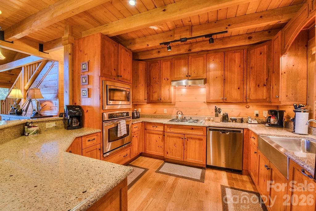 Single Family Residence at Maggie Valley, photo 8 of 29