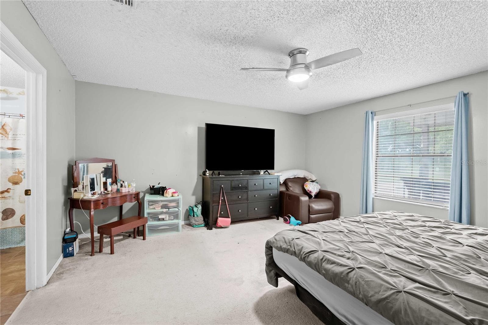Single Family Residence at 348 CR 542E, BUSHNELL, photo 25 of 49