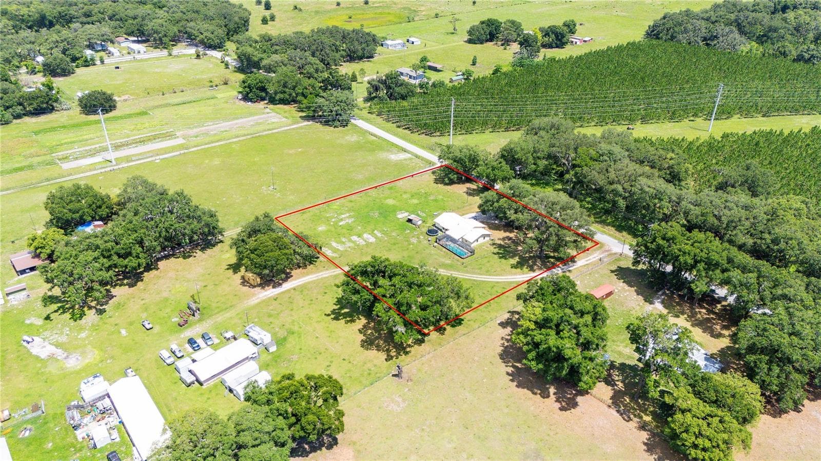 Single Family Residence at 348 CR 542E, BUSHNELL, photo 38 of 49