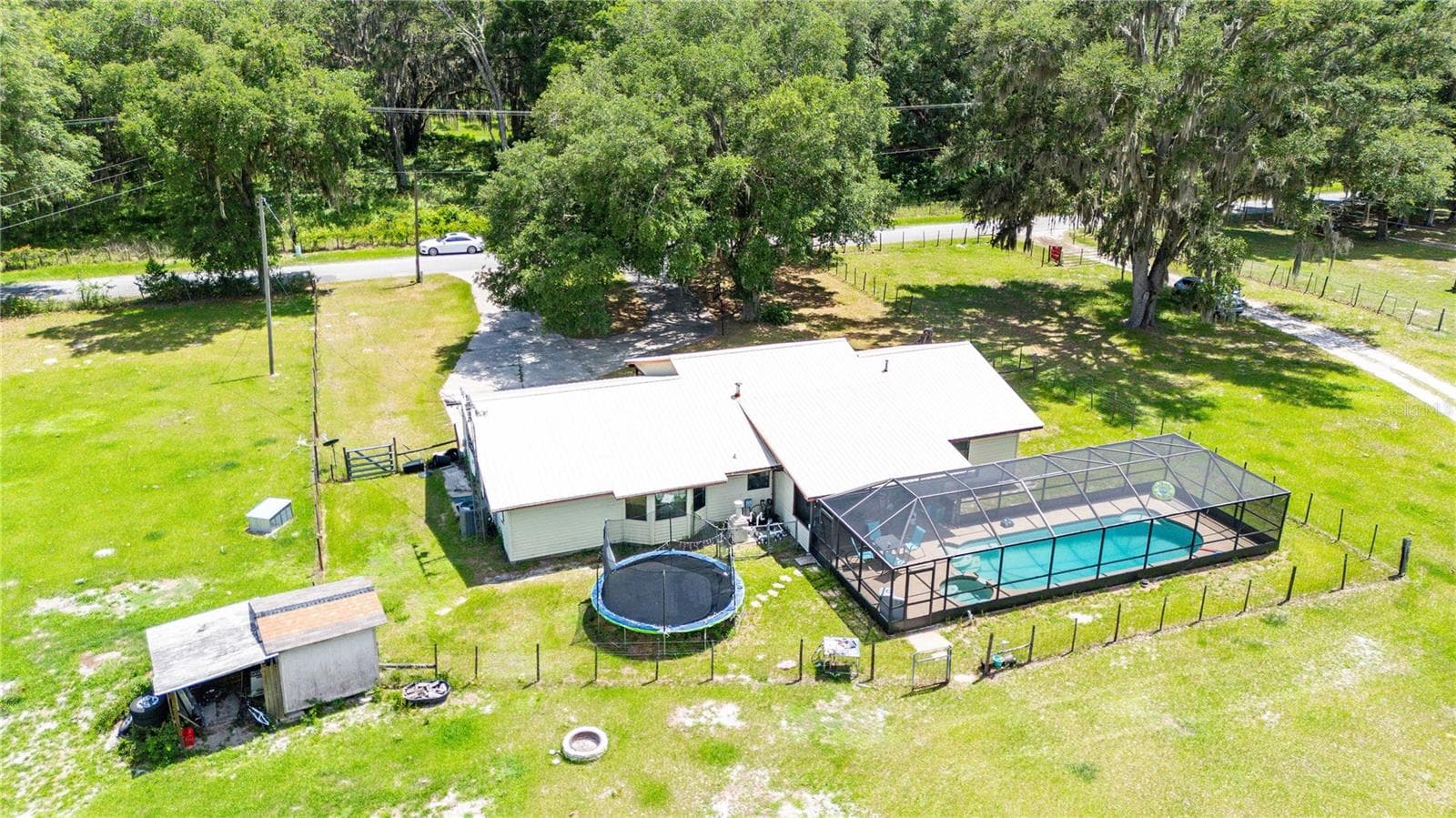 Single Family Residence at 348 CR 542E, BUSHNELL, photo 45 of 49